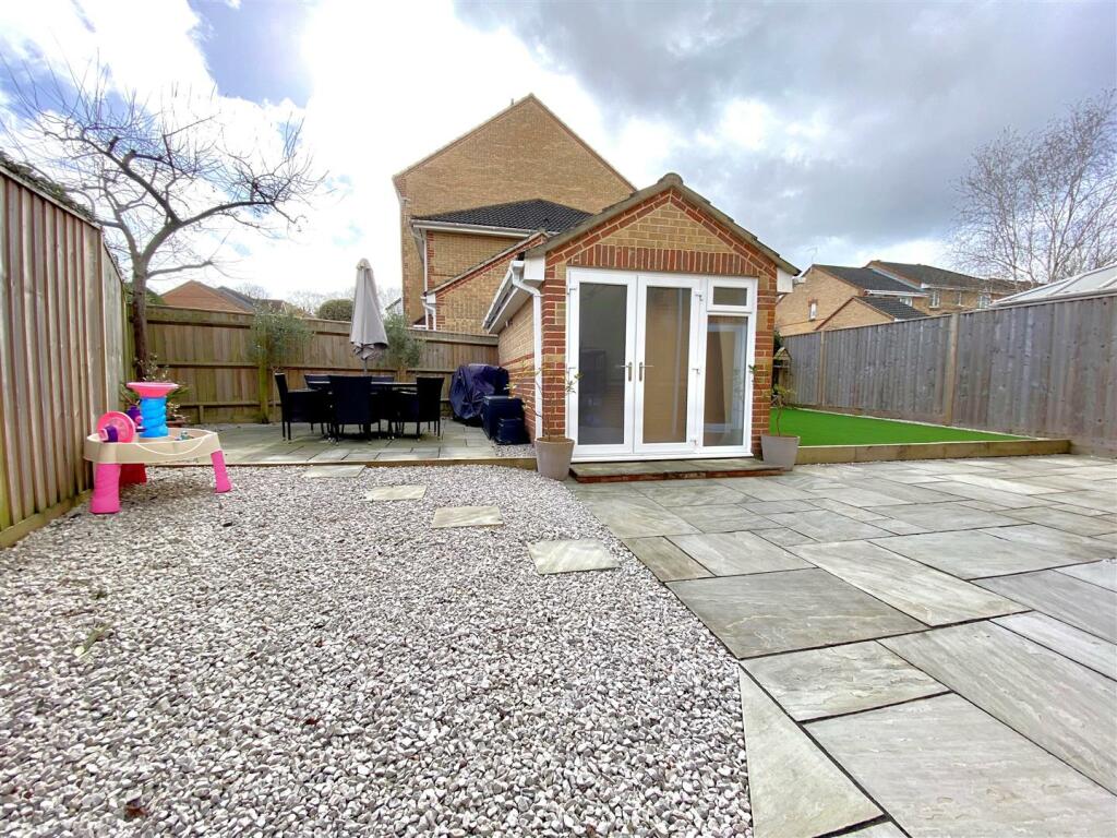 garden 3.jpg
