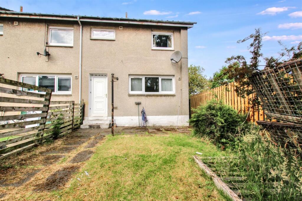 13- Rear Garden.jpg