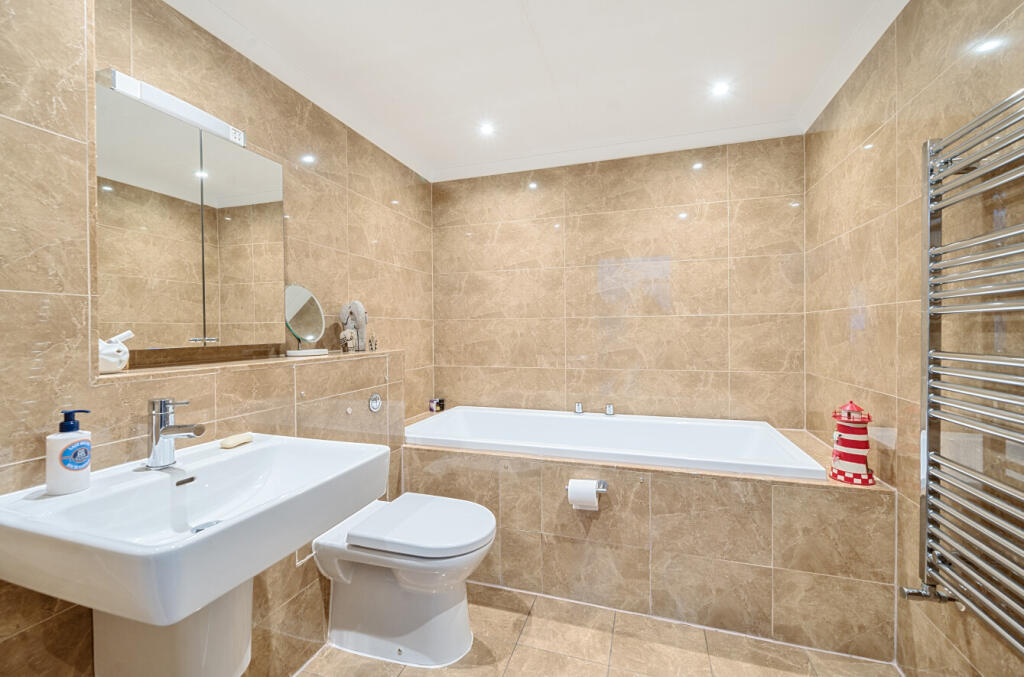 1295902-37-682b6b...