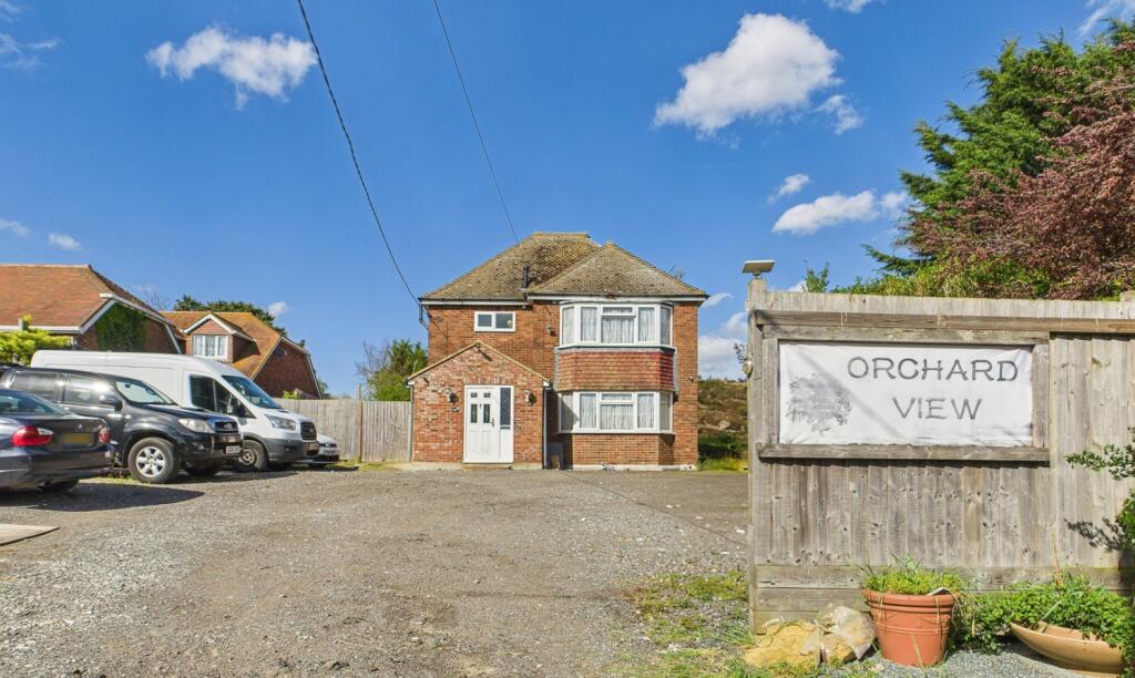 View Of The Front Of The Property