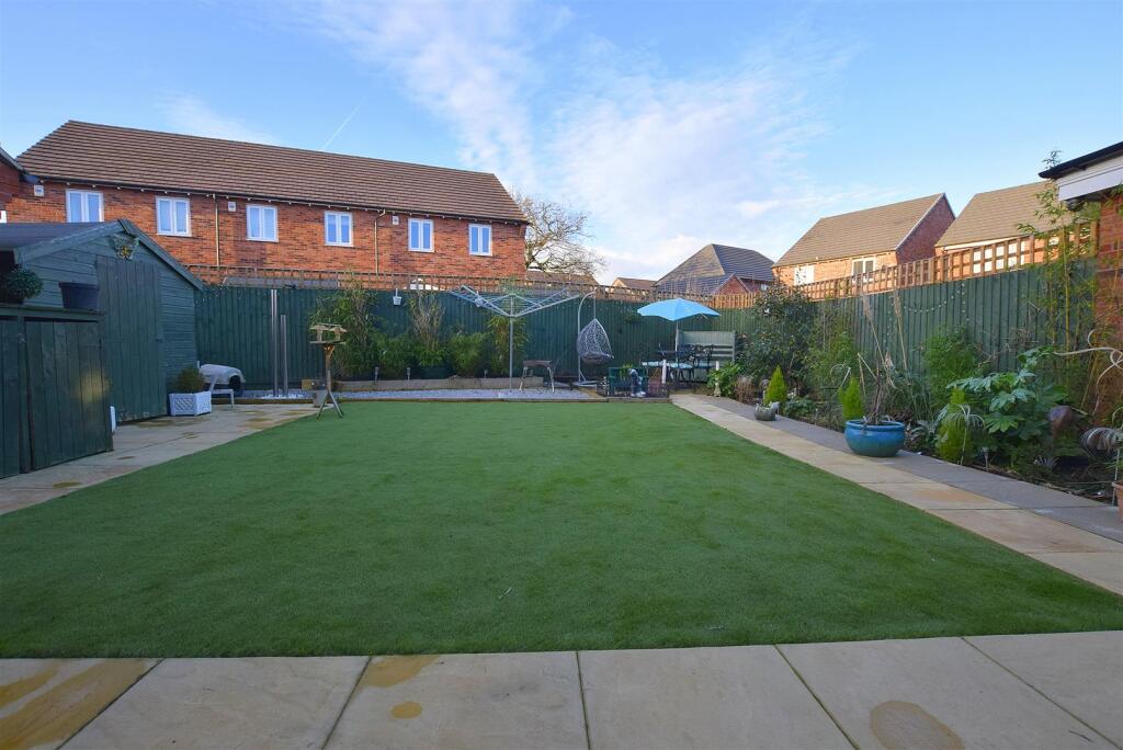 Enclosed Rear Garden