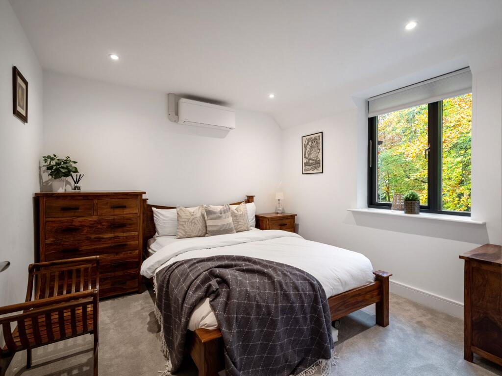 Bedroom 3 / Flexible Snug/TV Room/Office