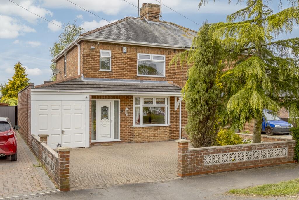 51 Hessle Drive (Boston)-5
