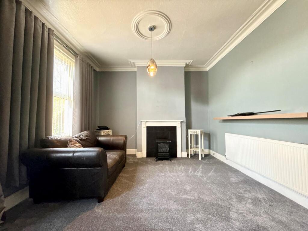 lounge 2.jpg