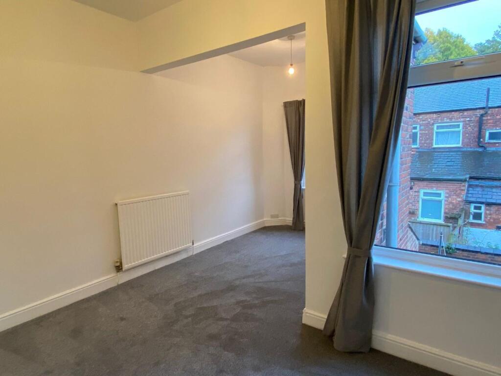 Bedroom 2 4.jpg