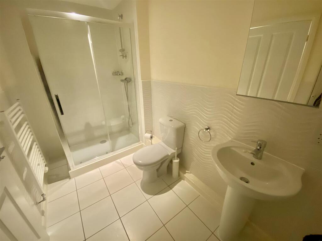 Bramleys Estate Agents - Marmaville Court - Mirfie