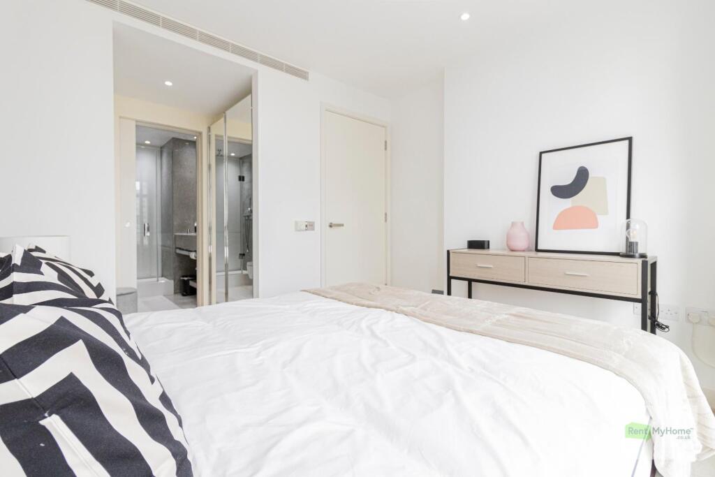 peninsula square panos-13.jpg