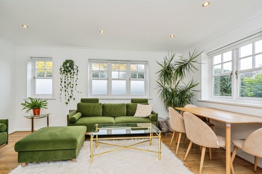 gu216je-fa-dsc036...