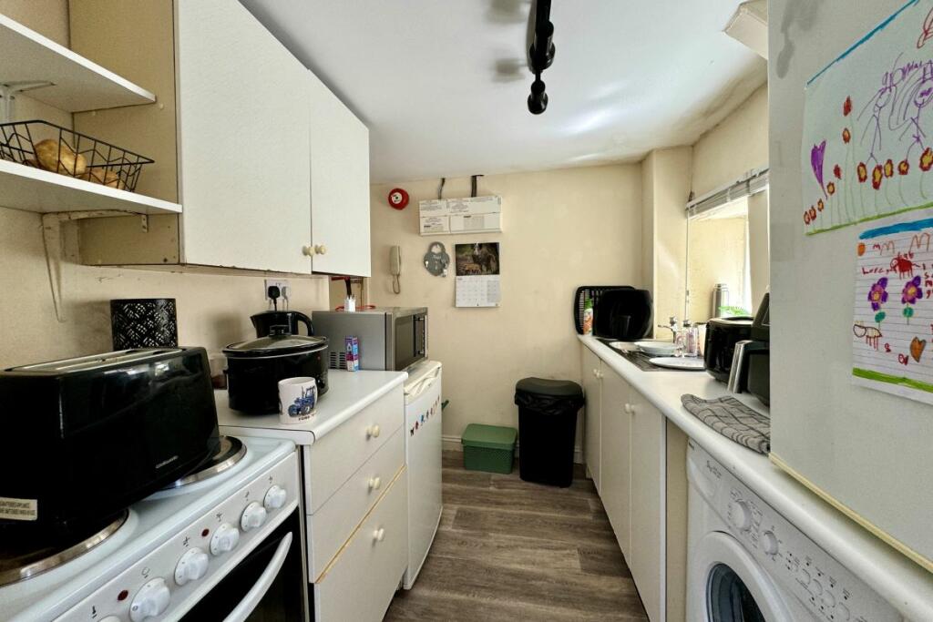 Flat 1