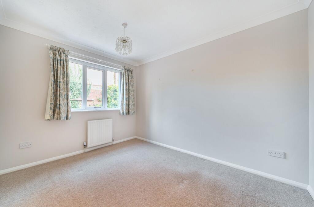 1372042-9-68f7a3d8732f6