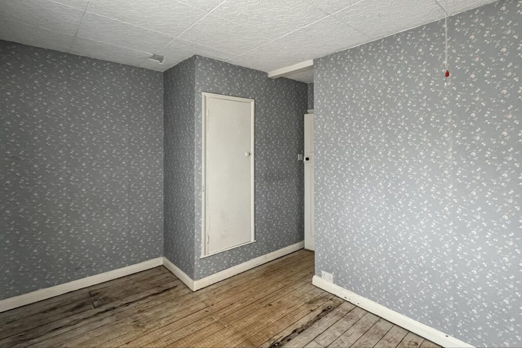 38 Dale Road, Crayford, DA1 3PQ
