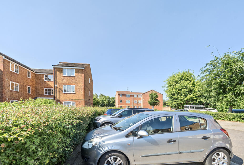 3-6823650532520-1...