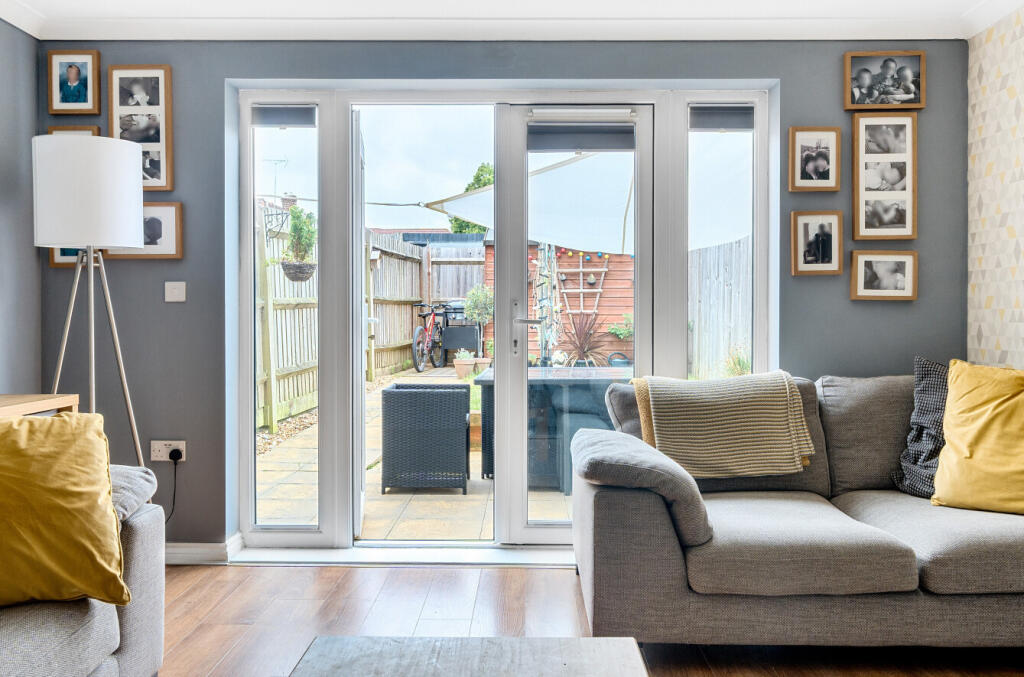 1326589-2-6878b9d...