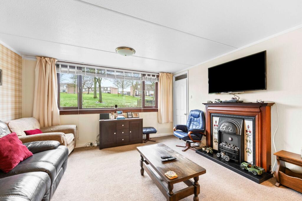 Pentland View, Uphall, EH52