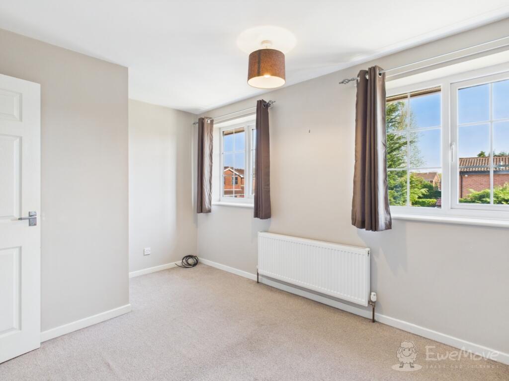 Bedroom 1 - EweMove Cheadle Hulme and Wilmslow