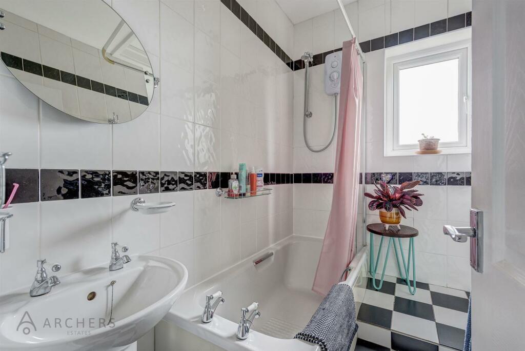 16LoxleyViewRoad(Interior)-24.jpg