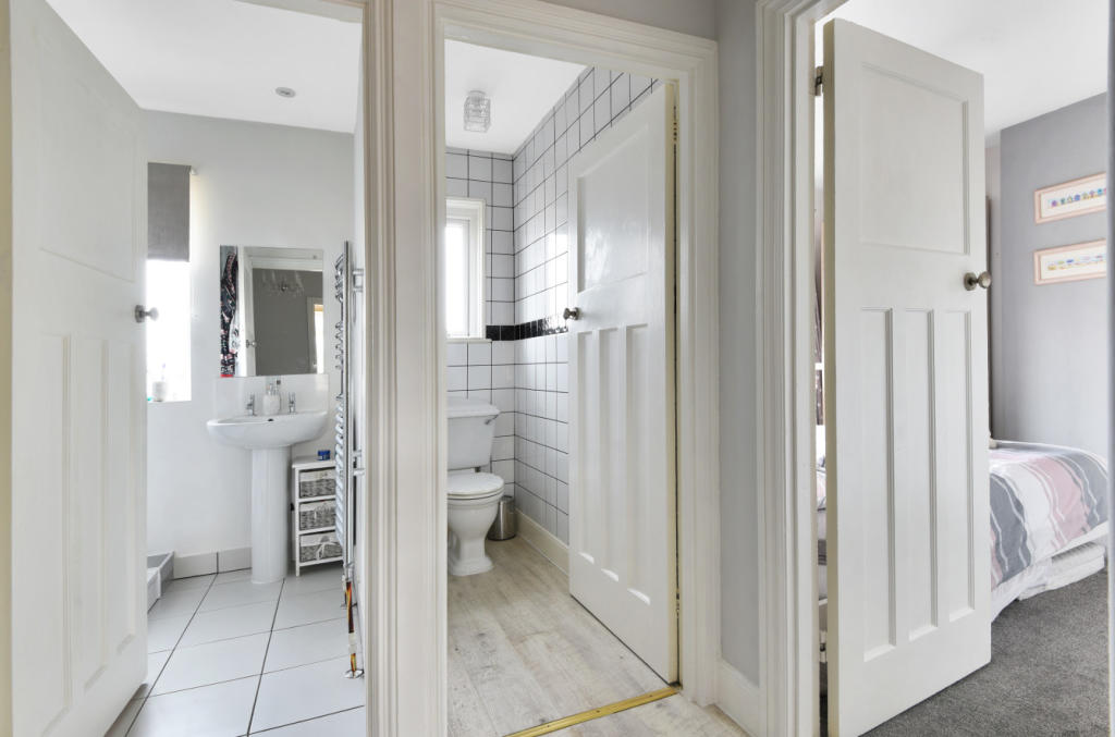 Shower Room/Wc