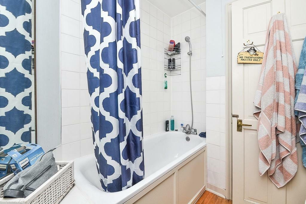bath2.jpg
