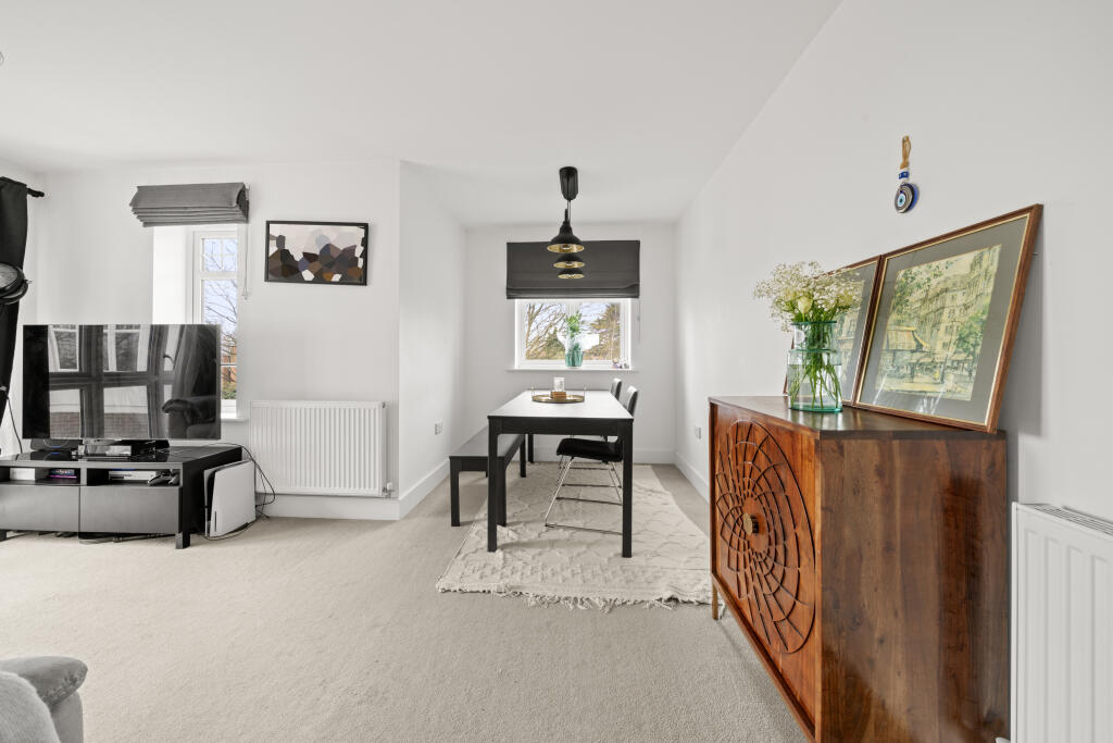 Flat 23, Hill View Court012