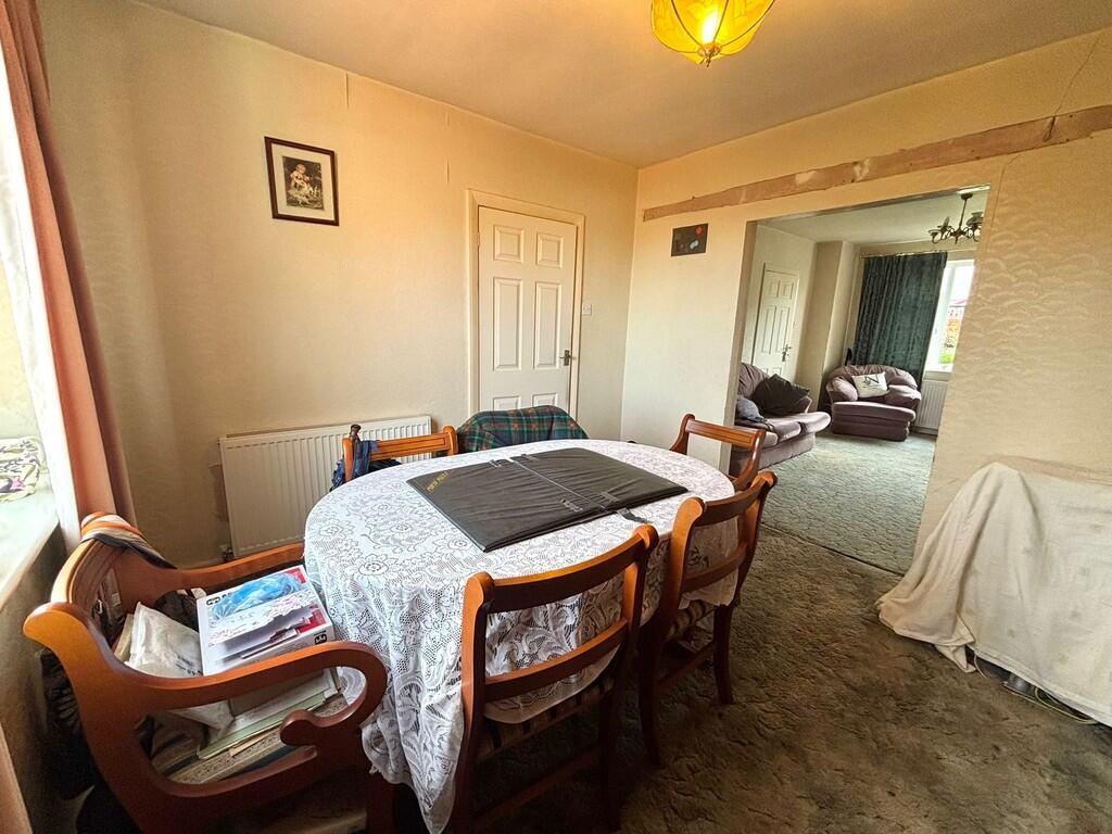 Dining room..