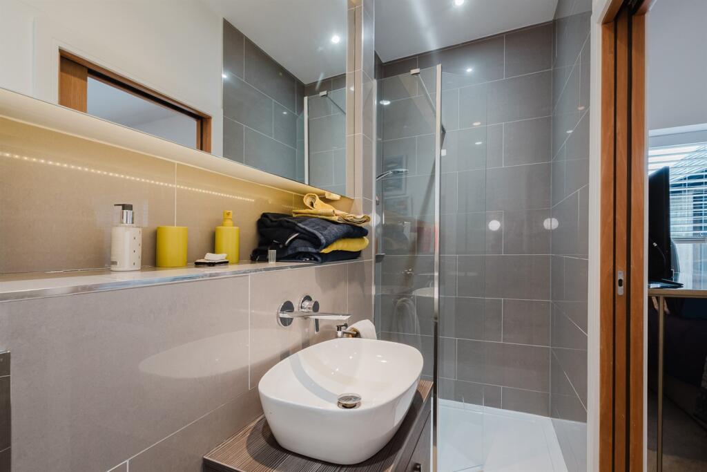 En-Suite Shower Room