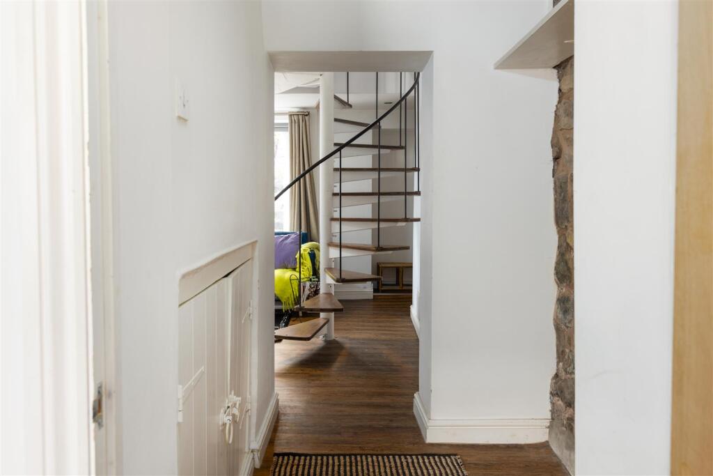 Flat 1, 23 Bath Buildings, BS6-10.jpg