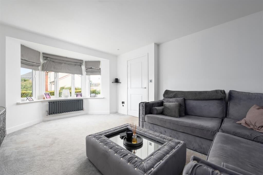 2MiddlebankCrescent010.JPG