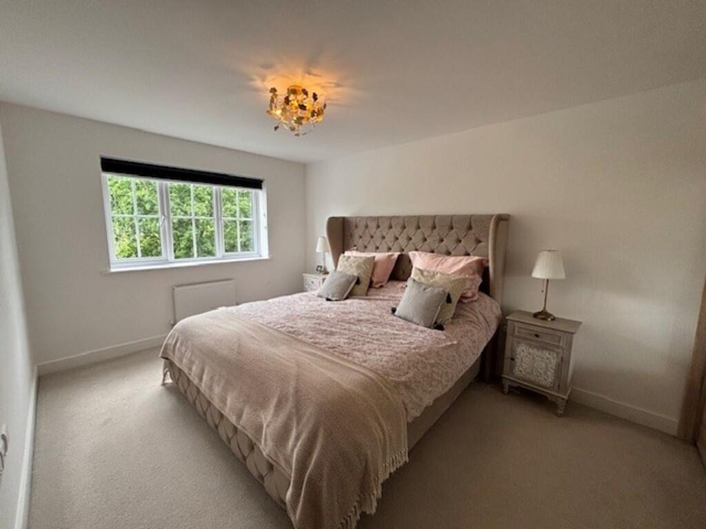 Master bedroom 1