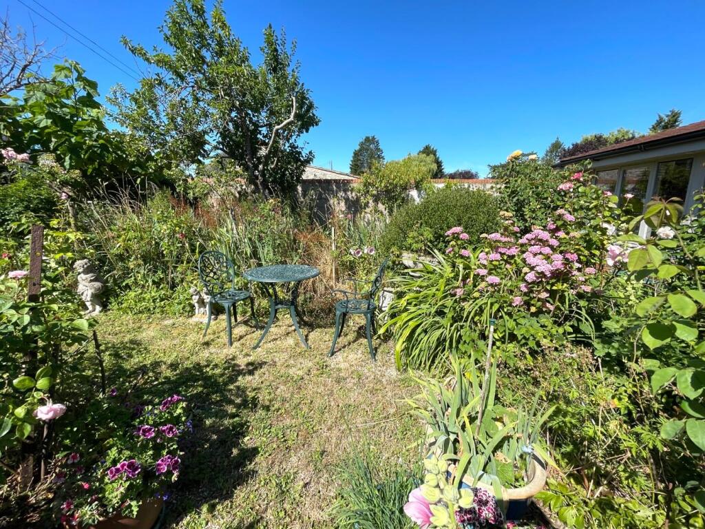 Garden Six.JPG