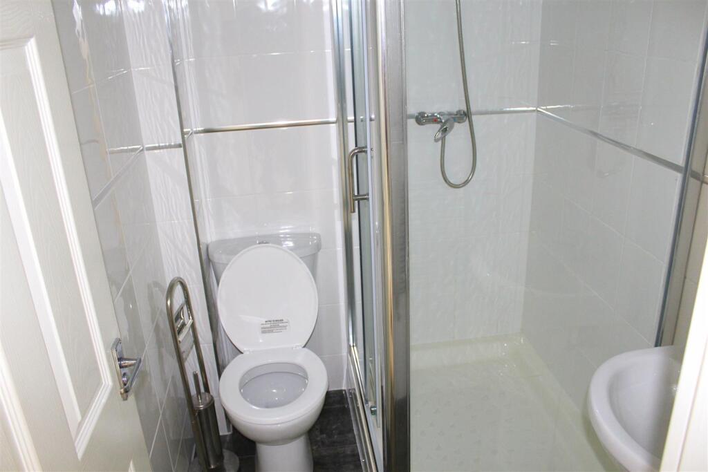 Delage Close, Longford - Shower Room