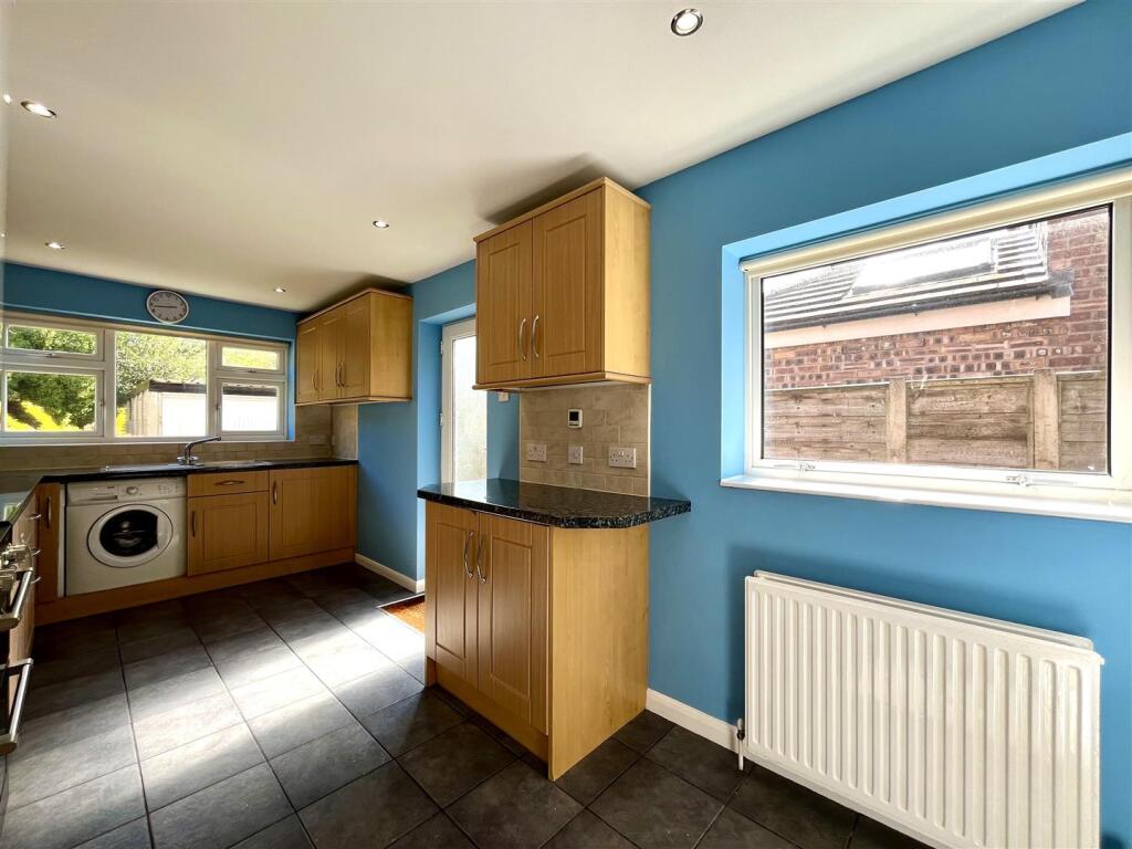 Kitchen Aspect 2