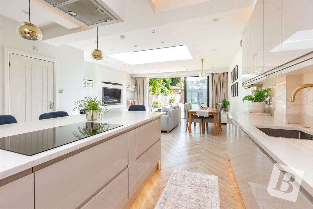 Kitchen / Diner
