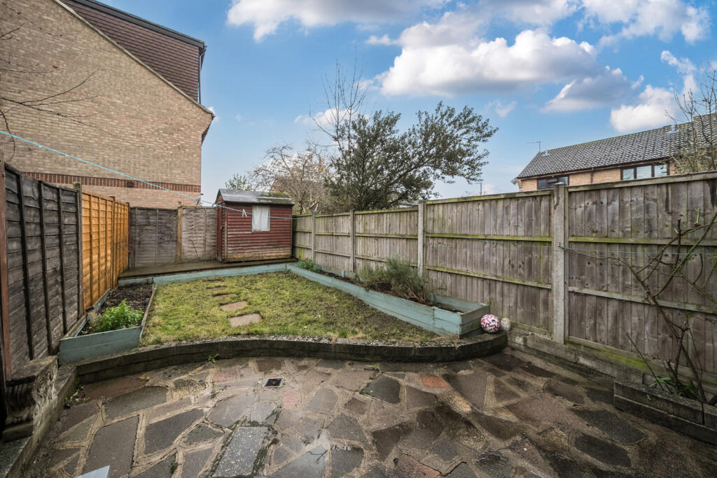 1388553-5-6936f4d...