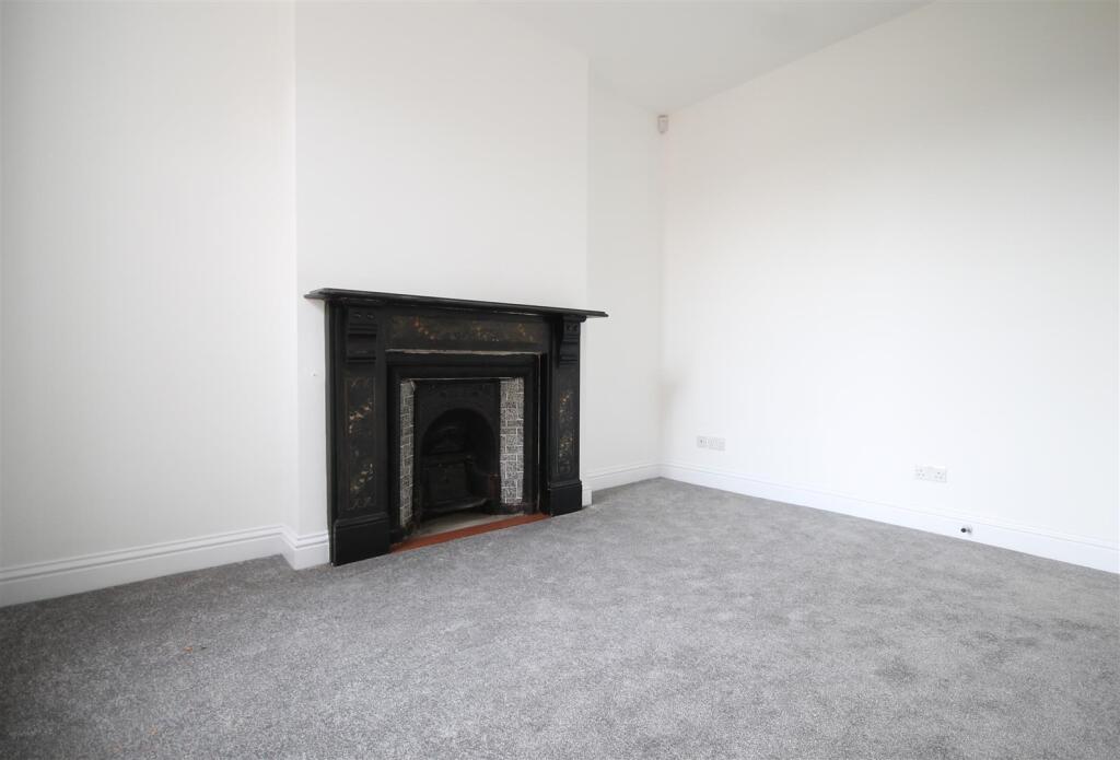 Bedroom2.jpg
