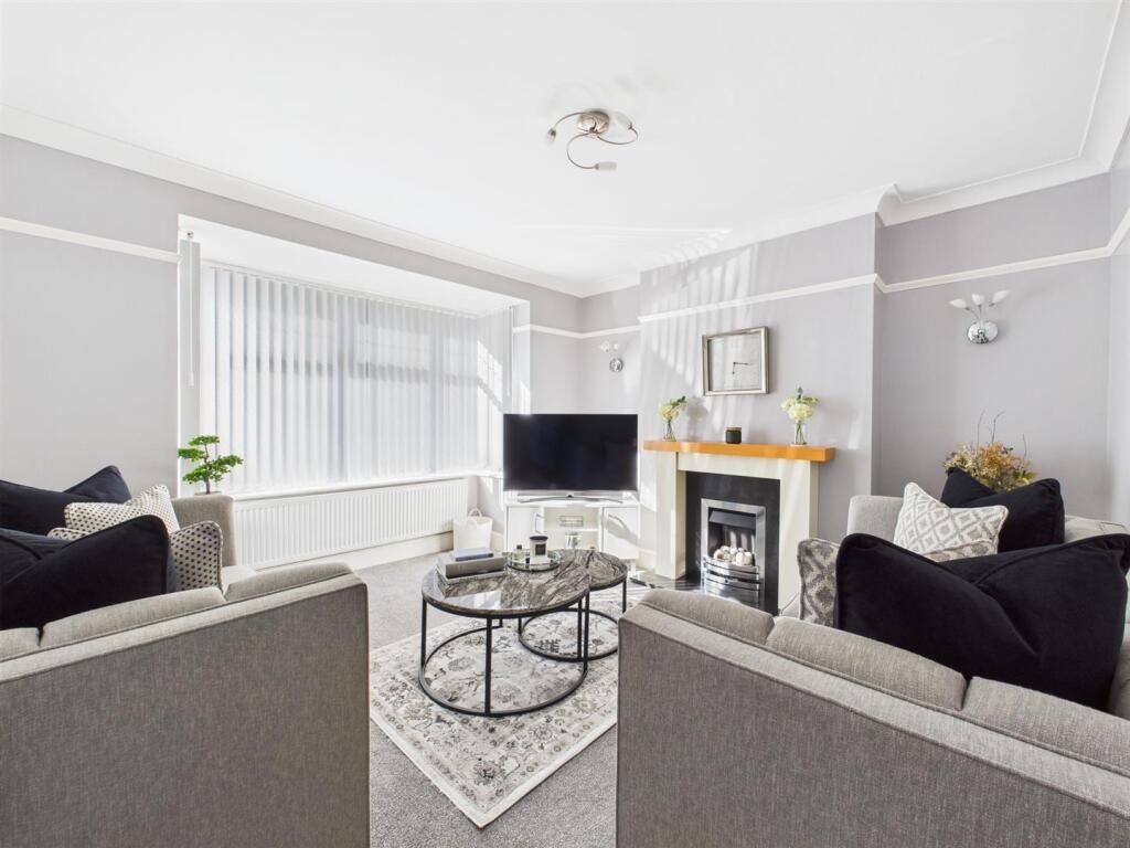 Immaculate Living Room