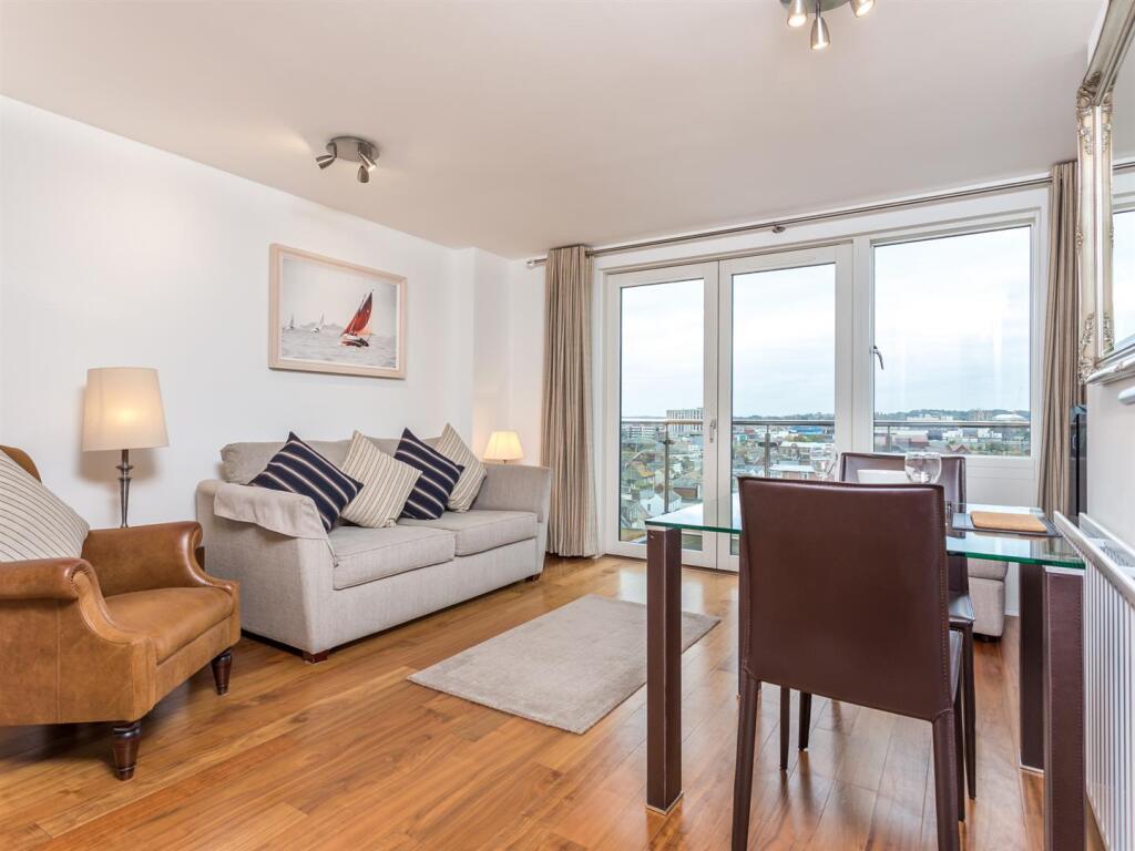 Living area and kitchen-1_2048_X_1536.jpg