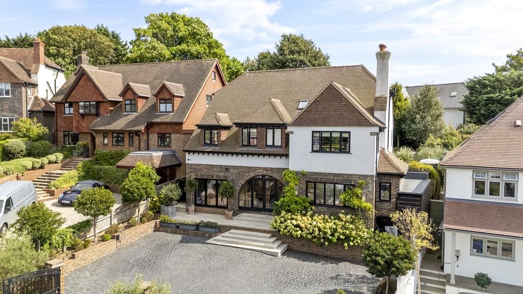 Hill Drive, 53-00...