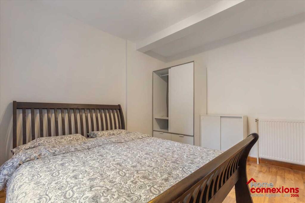 Bedroom One (2)