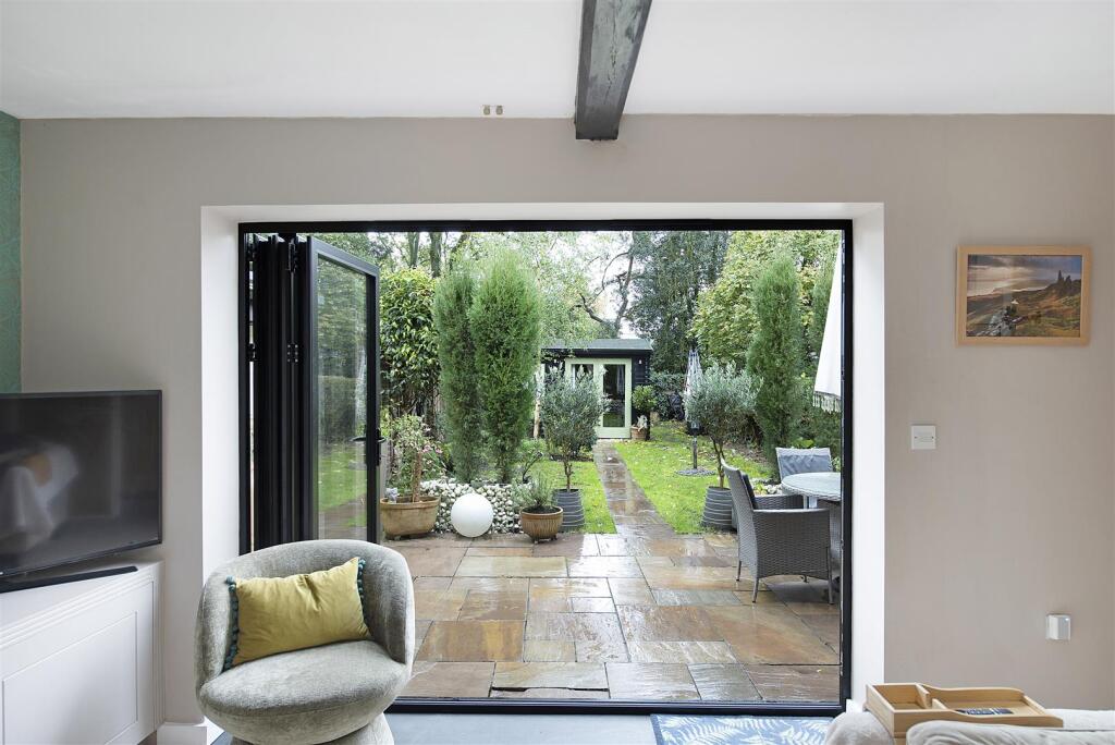 3 Rectory Cottage ph21.jpg