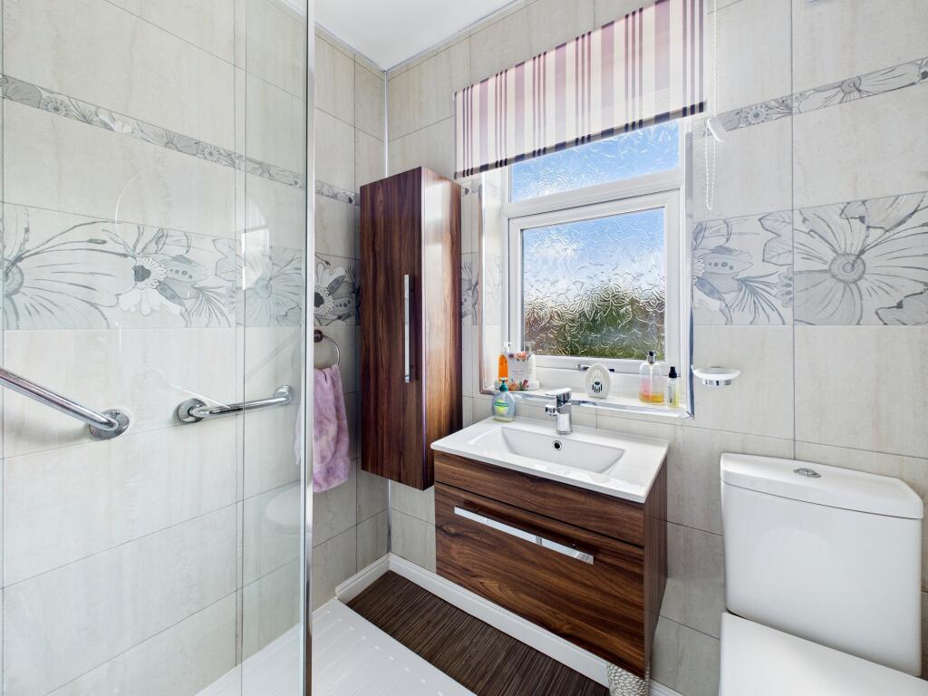 CAM05192G0-PR0152-STILL015