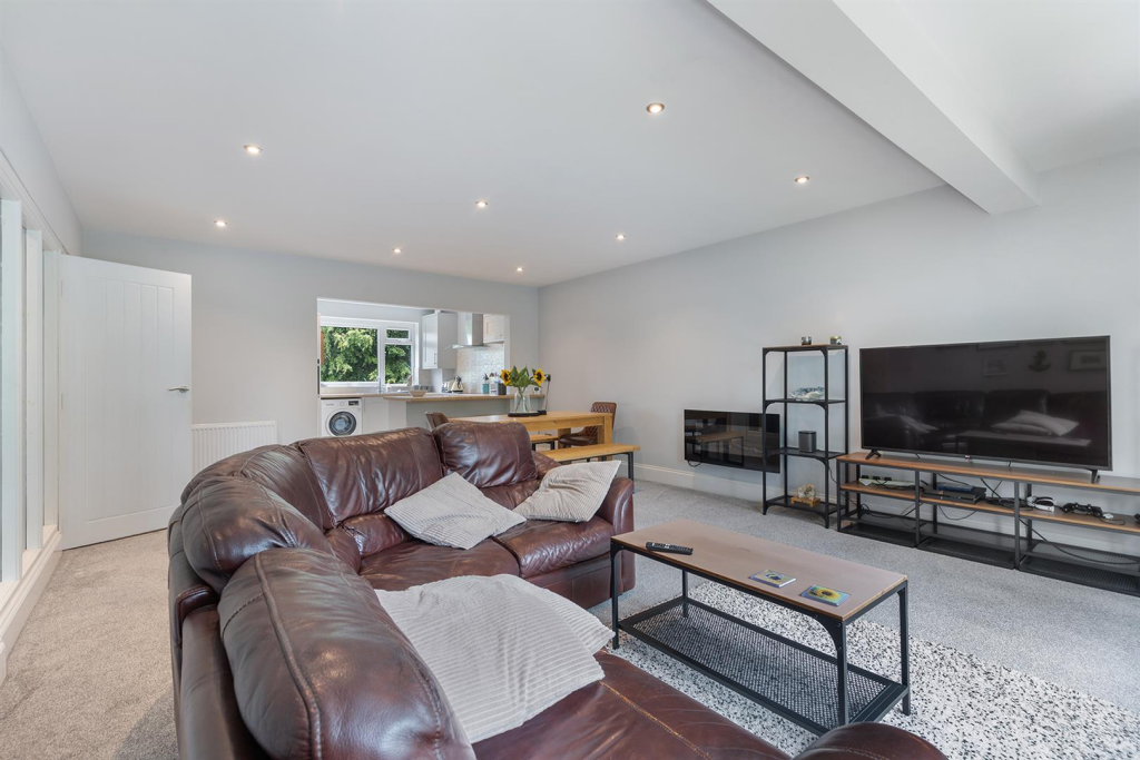 Apt 24, Claredon Court, Sheffield 07_297.png