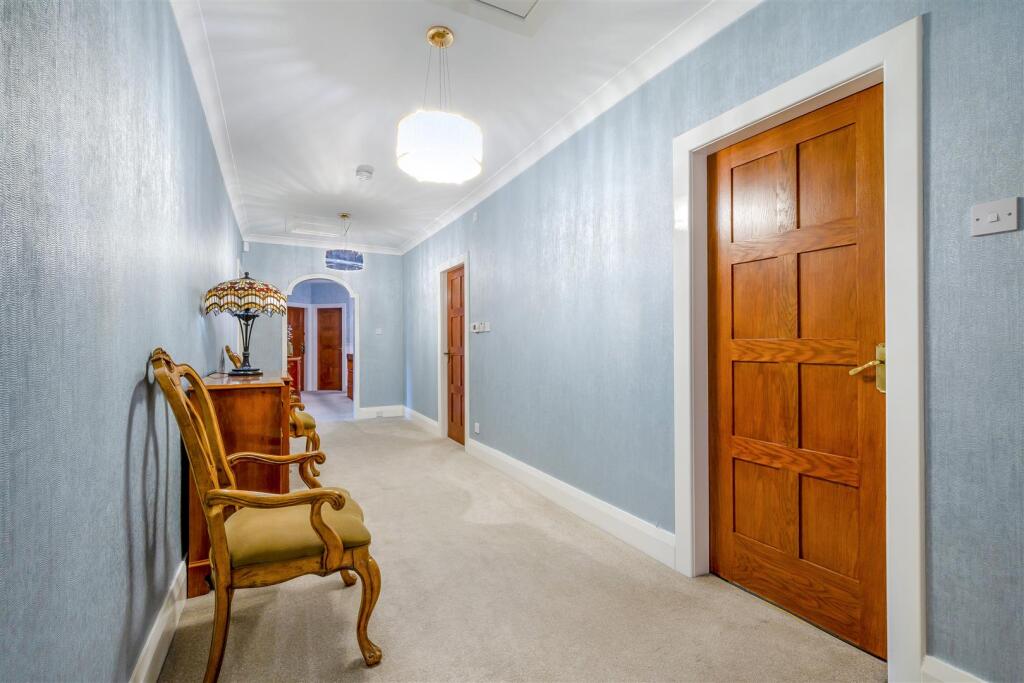 8662882-interior14.jpg