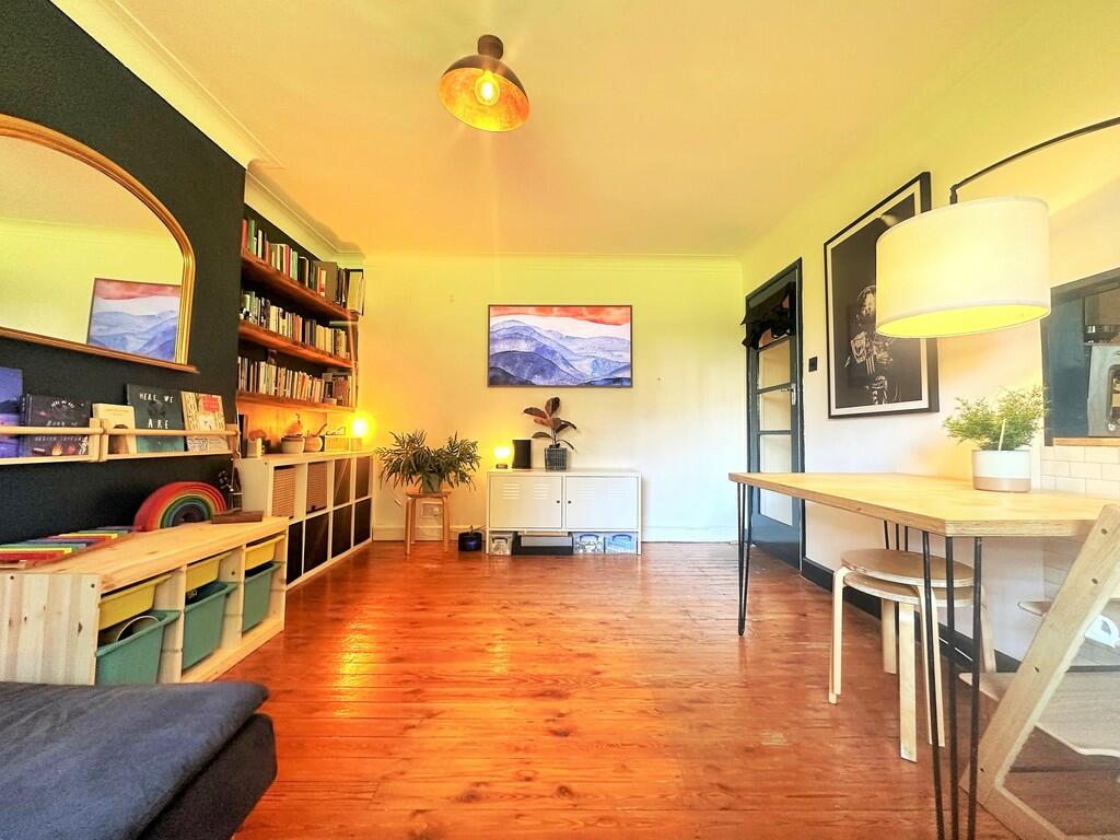 Lounge 4