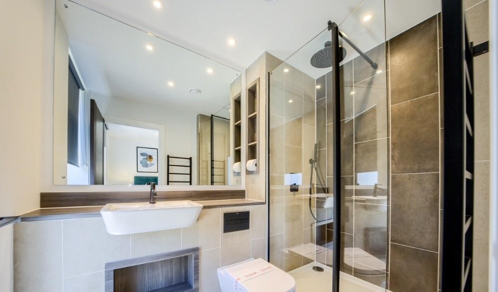 ensuite NEW.jpg