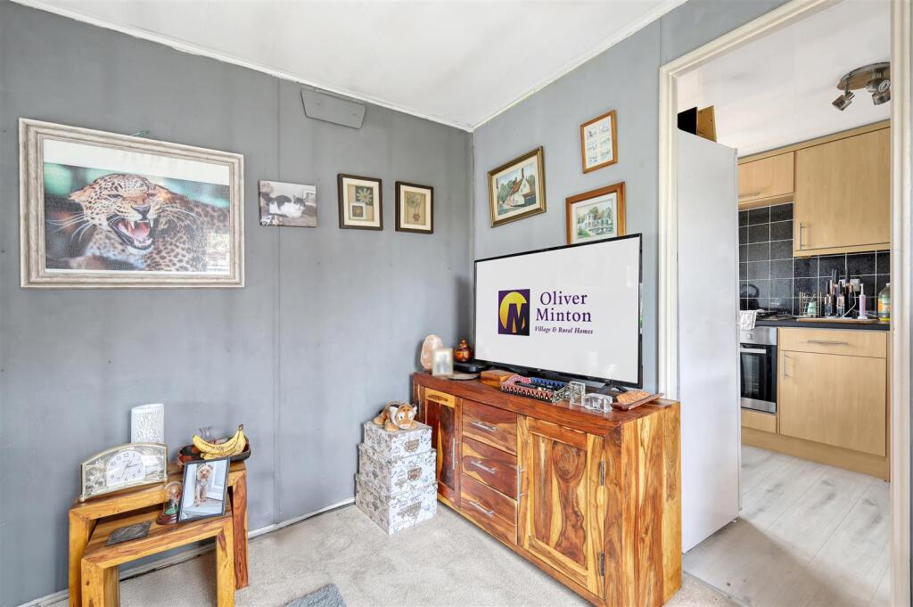 img_4765_6 copy 2.jpg