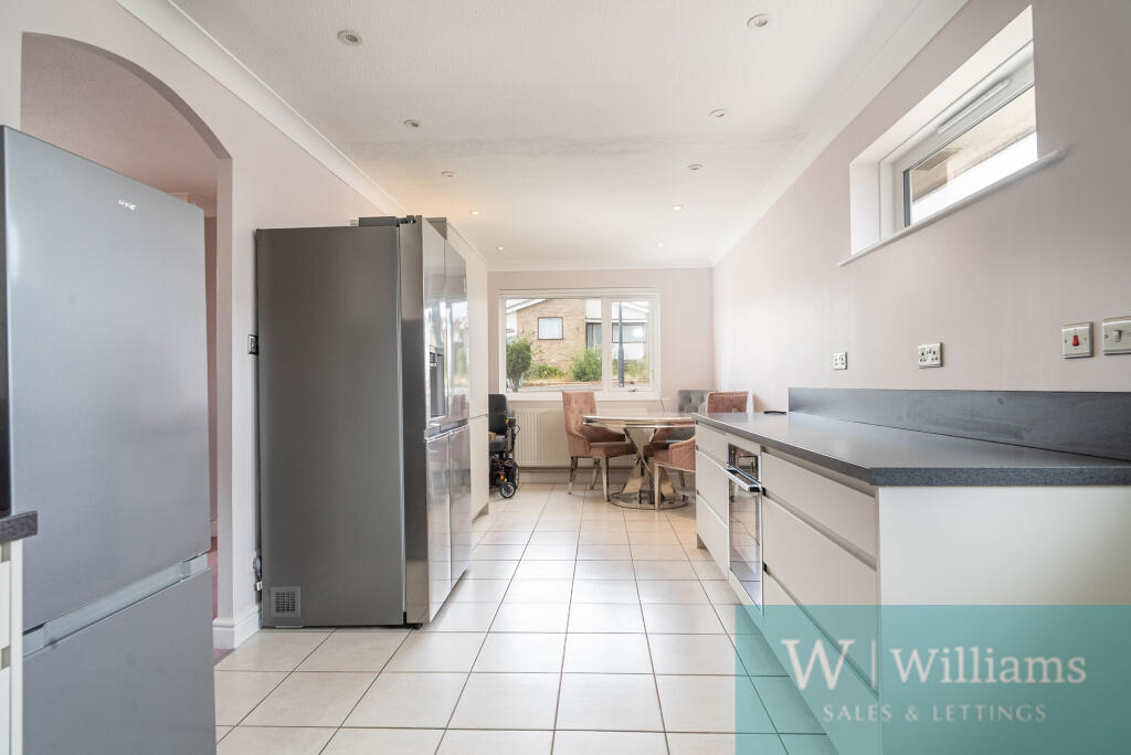 Kitchen / Diner