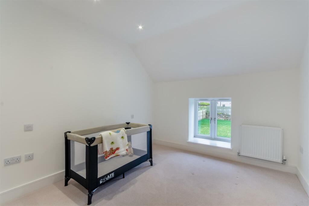 8583926-interior56.jpg