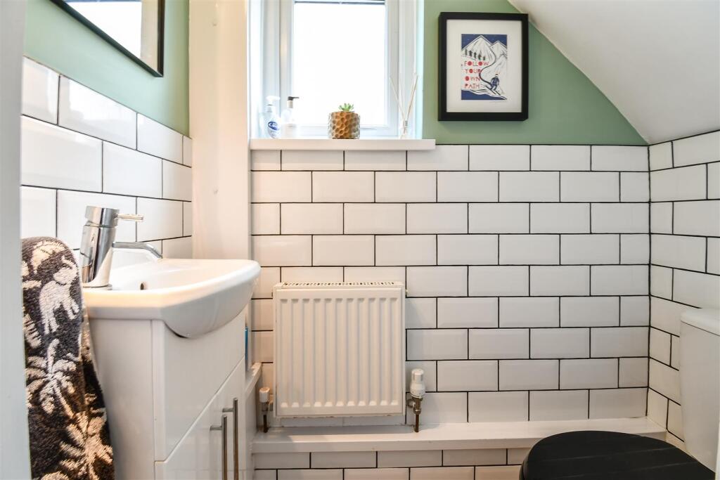 W.C Cloakroom