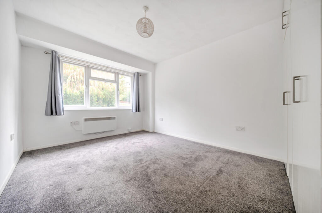 1334868-25-68adca...