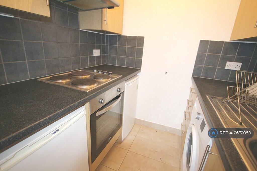 Kitchen (Oven Hob Washing Machine, Fridge, Freezer